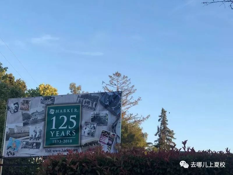 游泳如何滚翻_怎么学会游泳滚翻技巧_游泳如何翻滚式折返