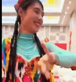 游泳冠军新疆有几个_新疆游泳运动员_游泳新疆冠军有哪些人