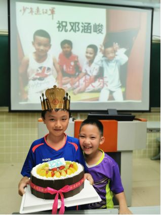 足球战术视频锦集_足球战术规则训练视频_足球战术视频制作