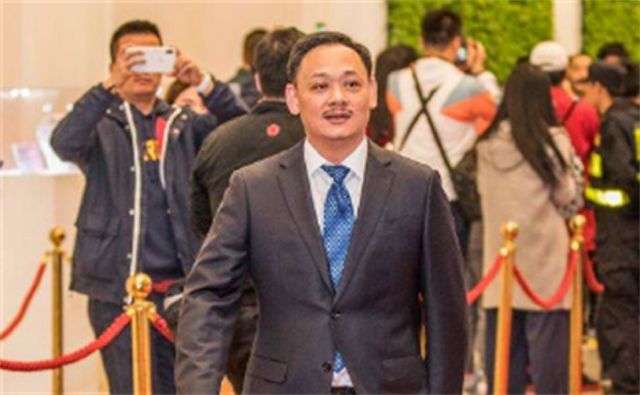 奥运举重冠军李雯雯_奥运举重冠军女子_奥运第一届举重冠军