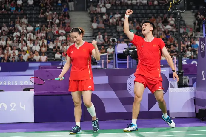 中国女子奥运冠军游泳比赛_中国女子游泳奥运金牌_2021女子游泳奥运冠军