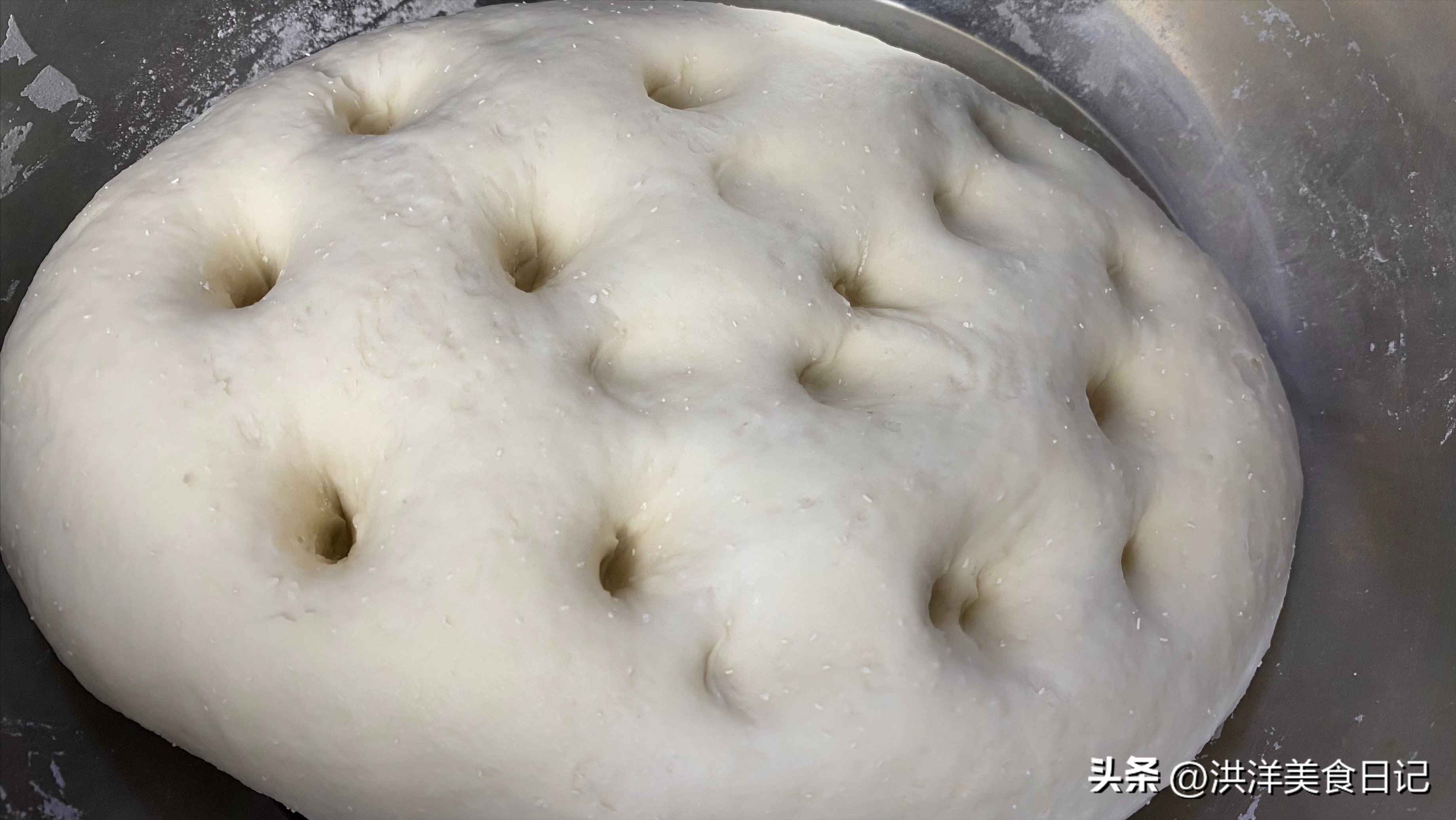 包子怎么操作_包子的技巧和手法视频_包子生活小技巧