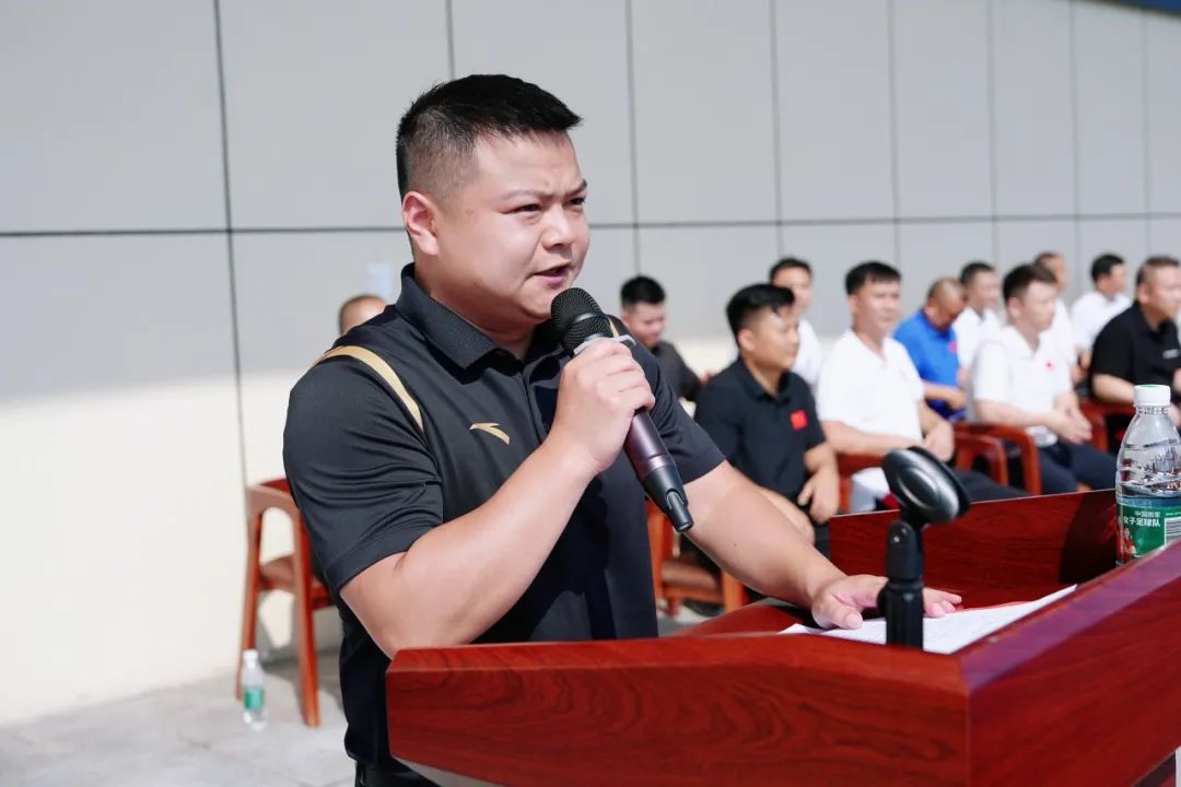 中国举重冠军2020_中国举重冠军多少斤_08年的中国举重冠军